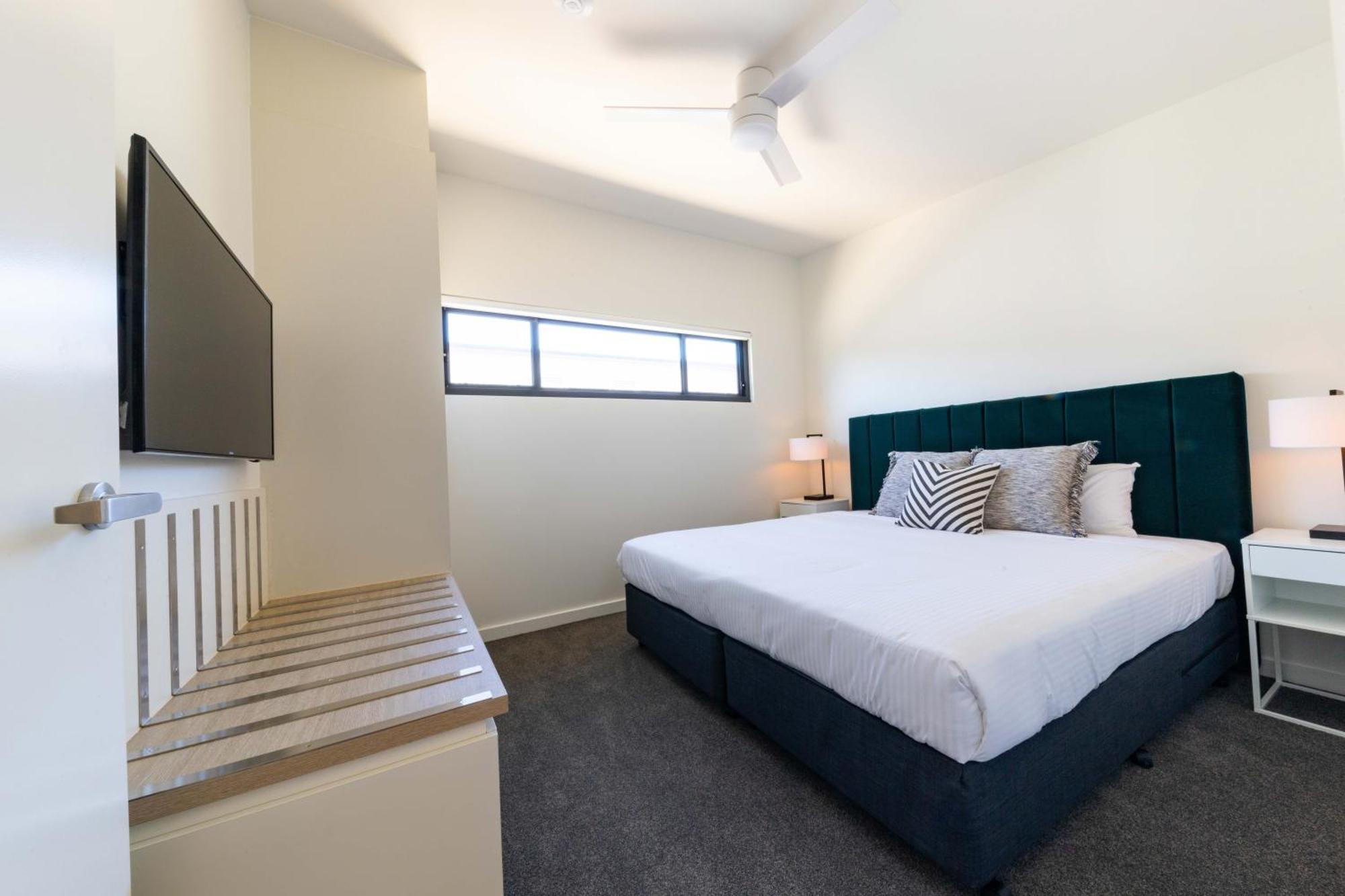 The Retreat West Beach Parks Adelaide Room photo