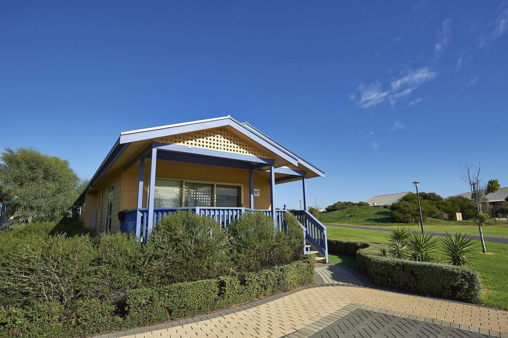 The Retreat West Beach Parks Adelaide Exterior photo